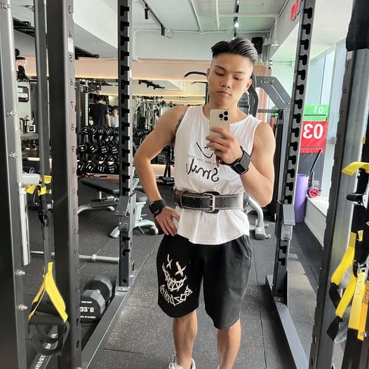 Ricky Fitness 痛症改善私人教練 Ricky